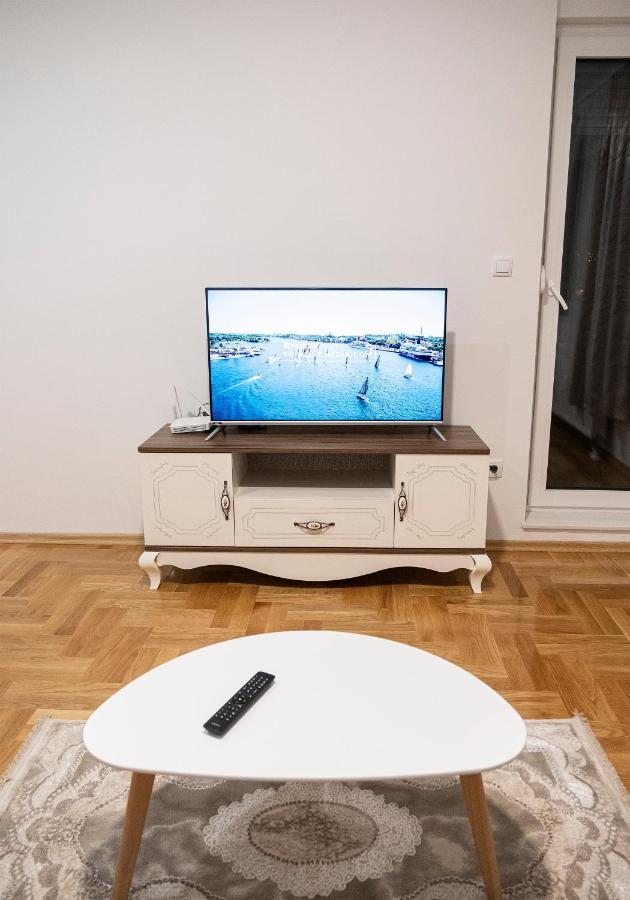 Apartman Venezia Μπάνια Λούκα Εξωτερικό φωτογραφία